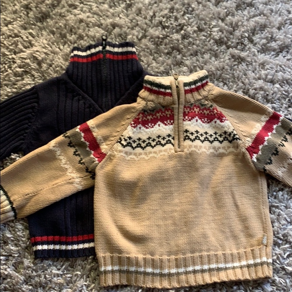 Bundle 🔔 2 x 18 Super cute Sweaters